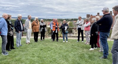 IMG_6719.jpeg Sommerfest auf dem Weinberg
