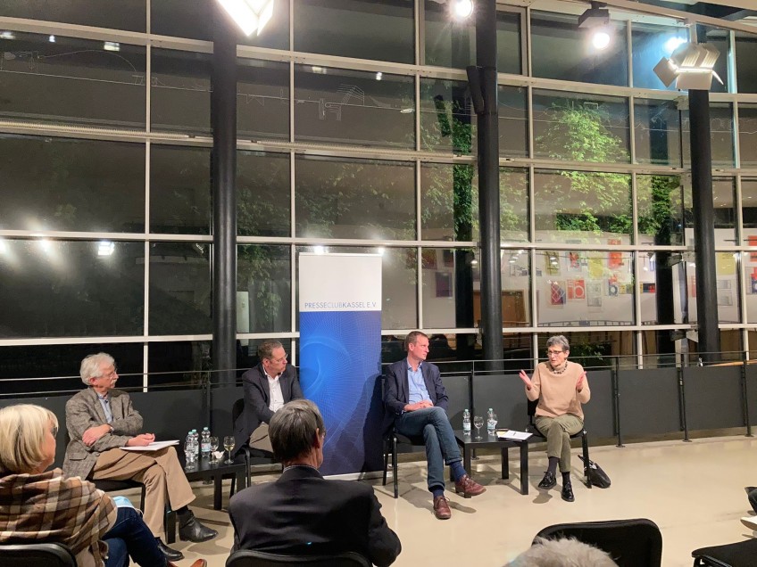 Ippen-Geschäftsführer Daniel Schöningh und Medienwissenschaftler Dr. Leif Kramp zu Gast bei der Mitgliederversammlung